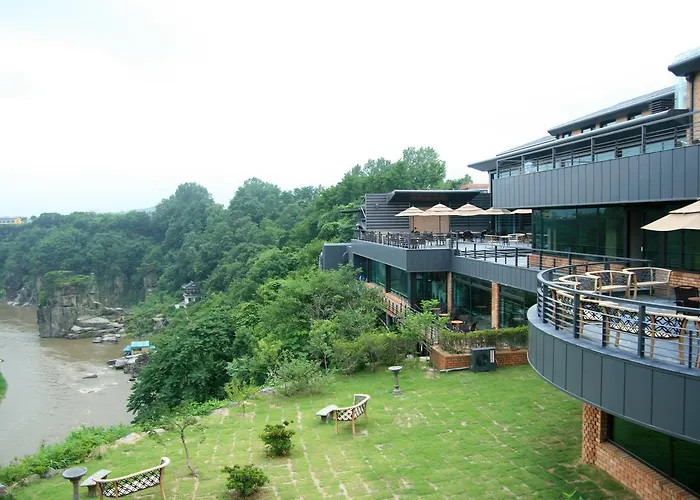 Hantan River Spa Hotel